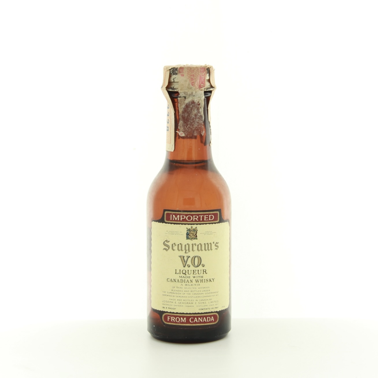 Seagrams V.O. Imported Canadian Liqueur 1972 Miniature 4.7cl 86 Proof% Whisky