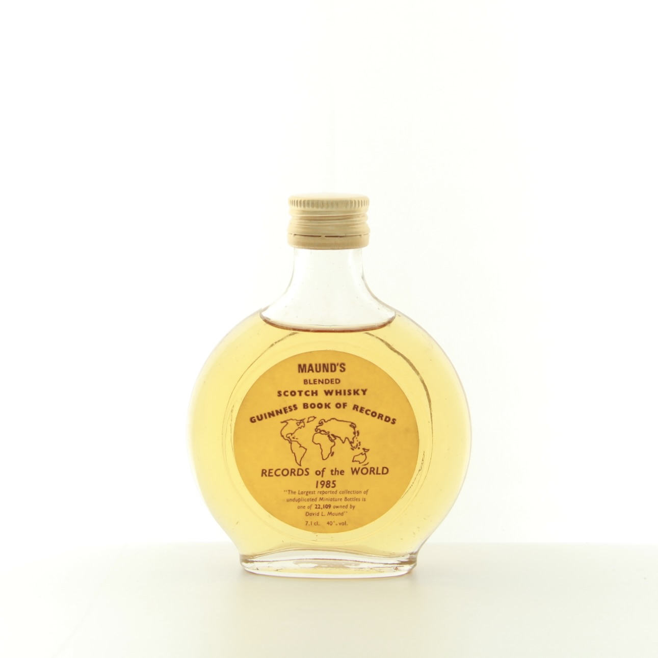 Maund’s 1985 Guinness World Record For Largest Miniatures Collection 7.1cl 40% Scotland Whisky 